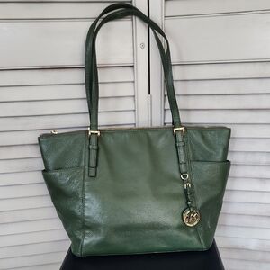 Michael Kors Forest Green Pebbled Leather Shoulder Bag Classic Luxury